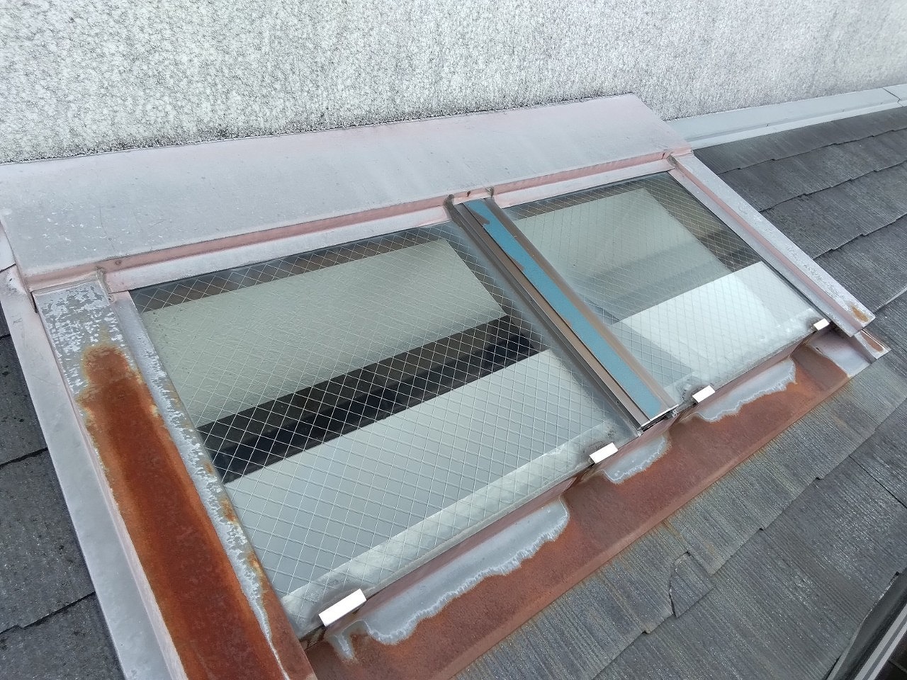 加古川市　劣化　トップライト