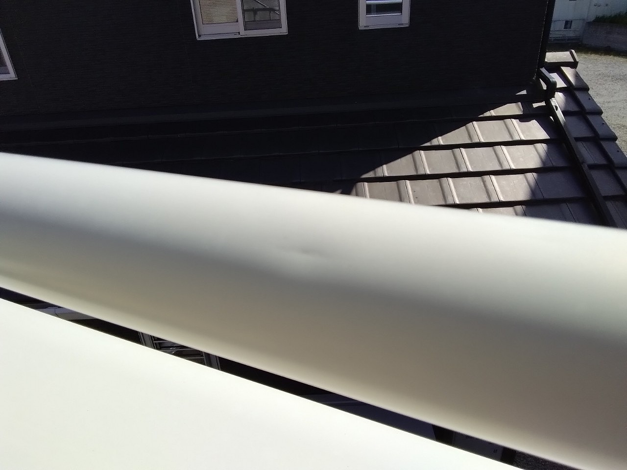 加古川市　ひょう災害　ベランダ手すり