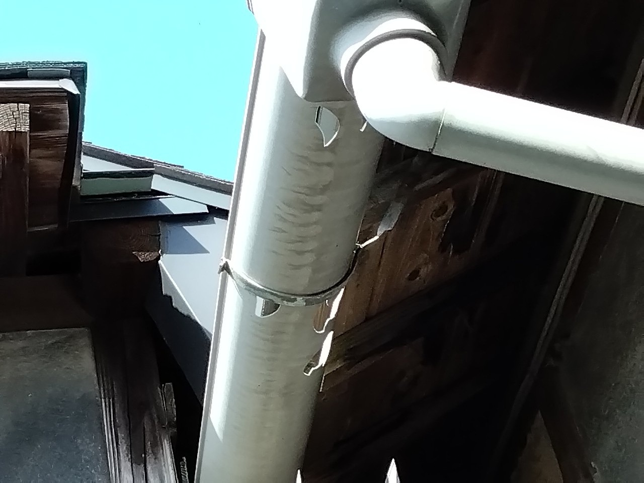 明石市　ひょうでとい破損