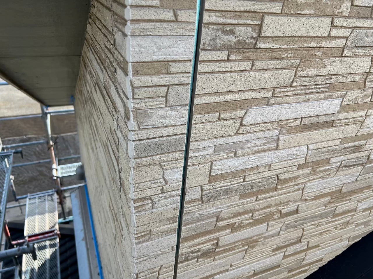 シーリング剝がれ