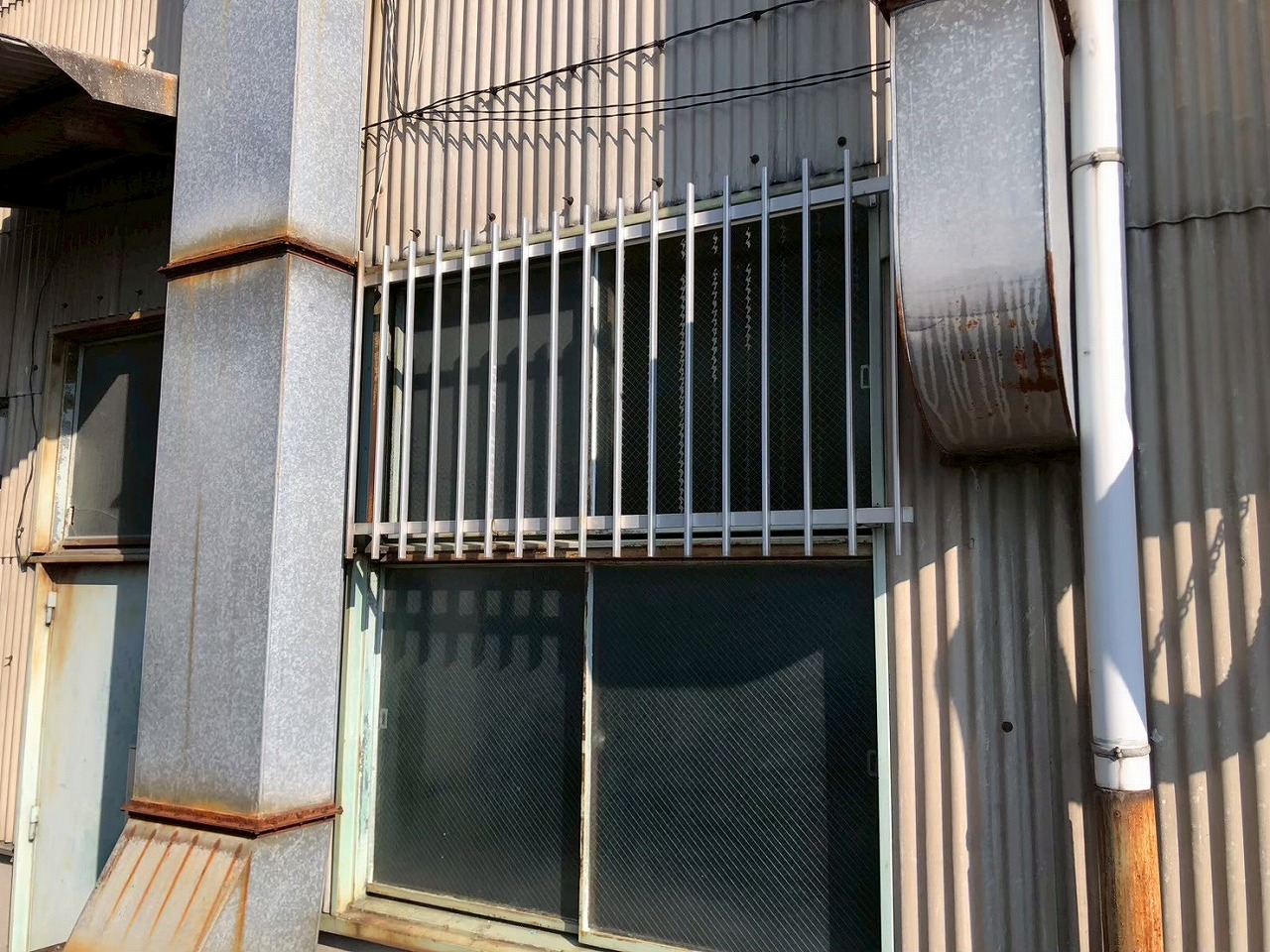 加古川市で窓ガラス修理