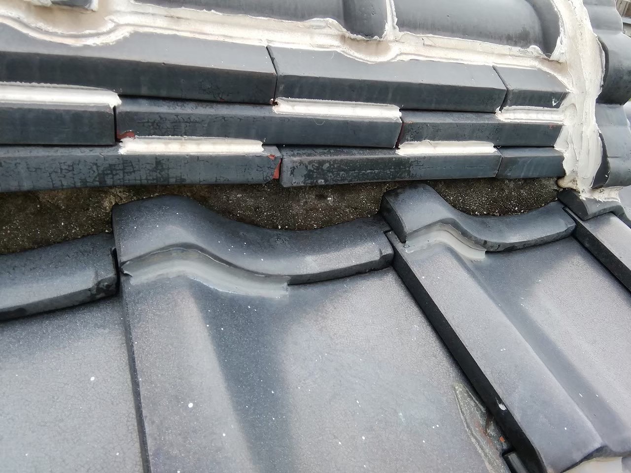 和瓦(銀黒)経年劣化