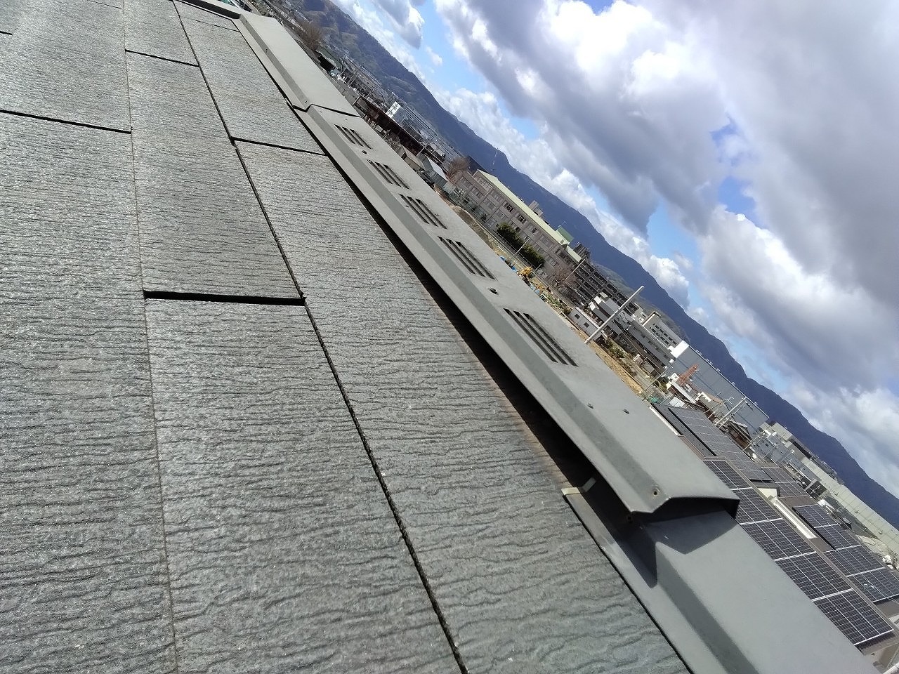 加古郡稲美町カラーベスト板金浮き