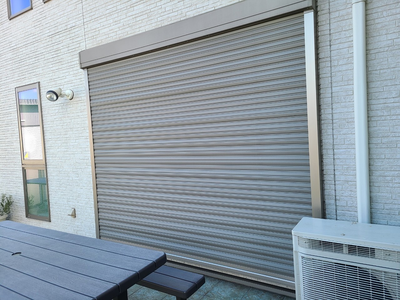 加古川市　シャッター凹み