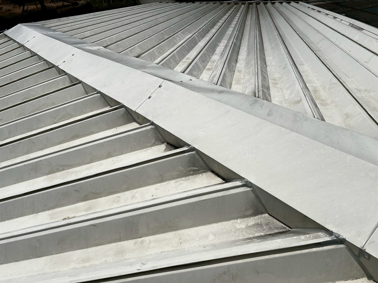 加古川市　金属屋根ガルバリウム鋼板補修