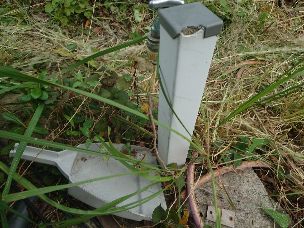 加古川市　立水栓　台風で破損