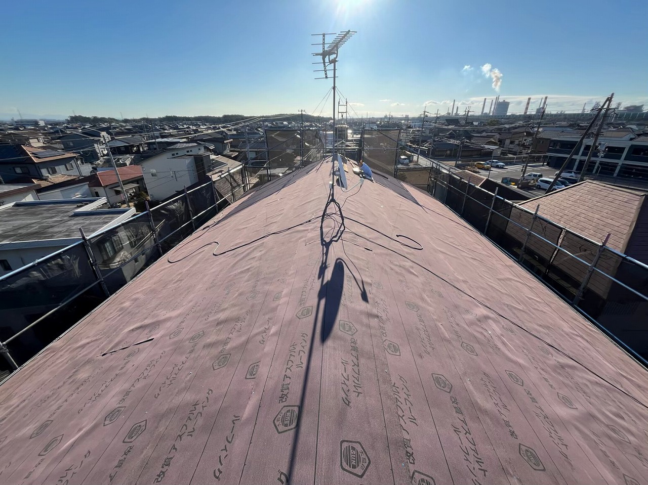 粘着ルーフィング敷設