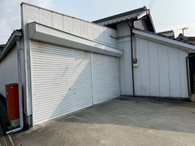 加古川市　倉庫　雨漏り　施工前