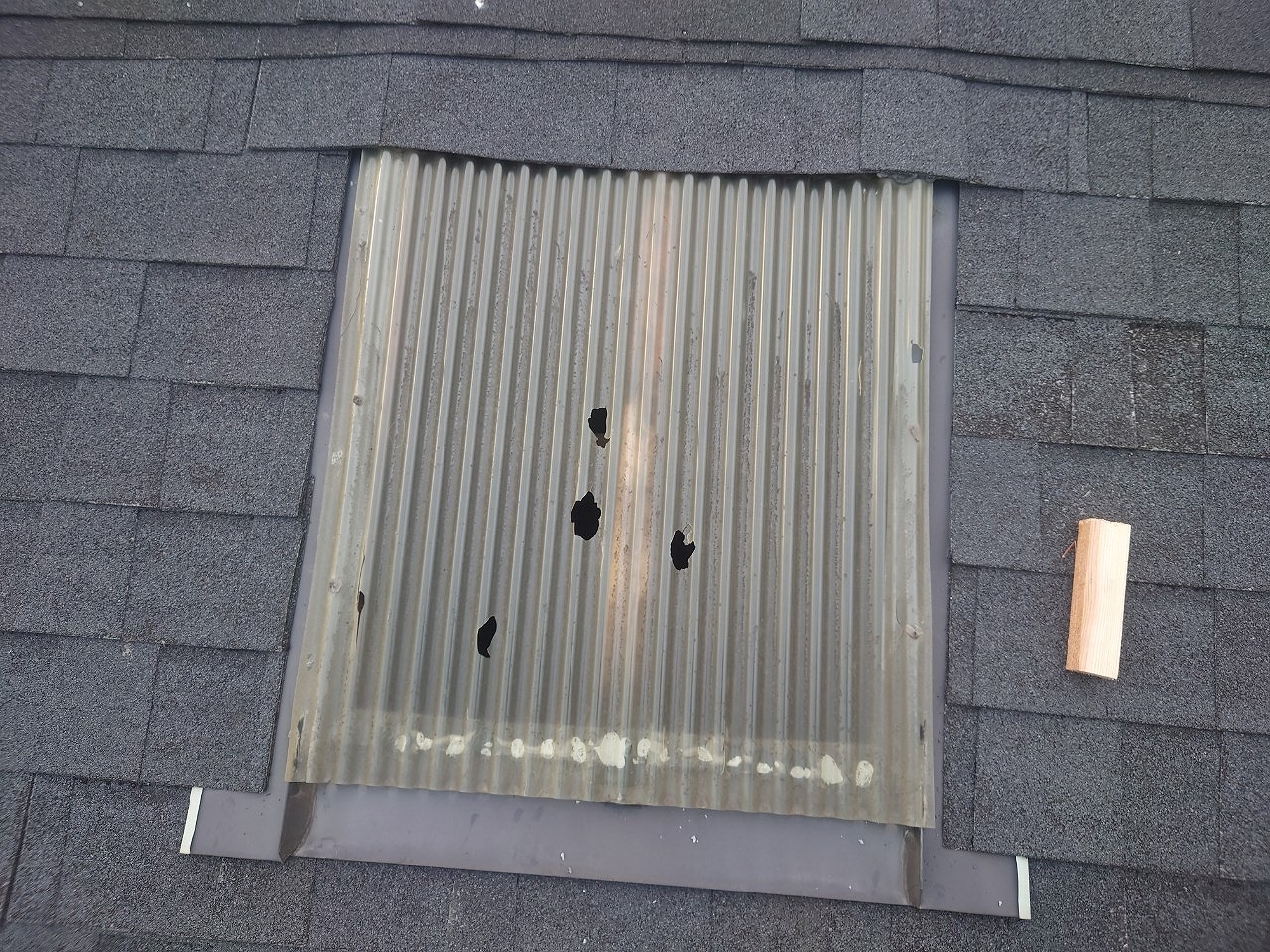 明り取り　雹被害