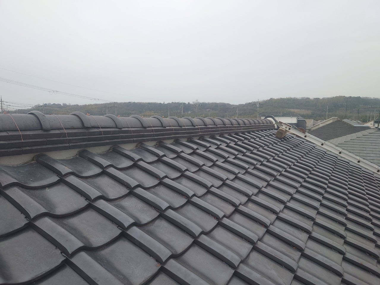 和瓦(銀黒)本棟のし3段