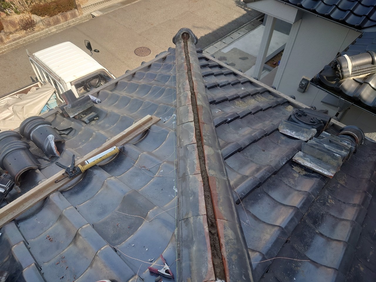 下屋根　隅棟　バラシ復旧