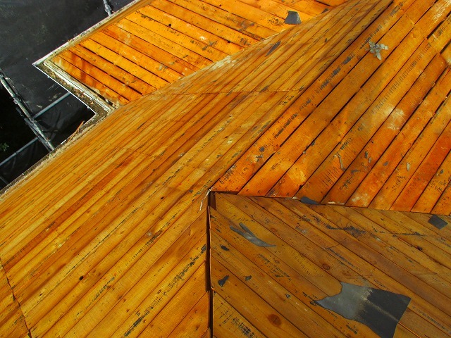 三木市　屋根　野地板