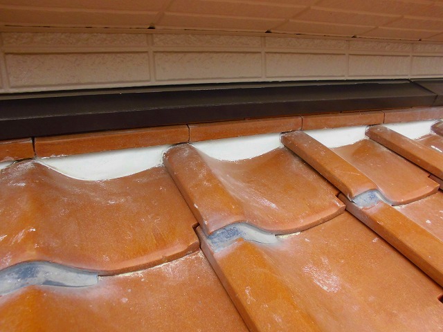 加西市　屋根補修漆喰工事　施工完了後の漆喰