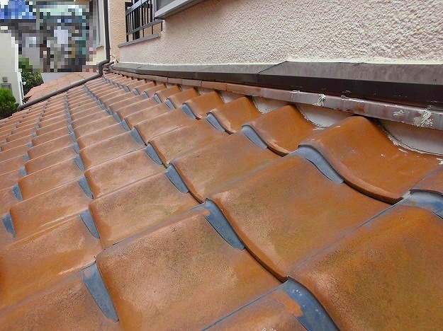 加西市　屋根補修漆喰工事　さらに進んだ漆喰の劣化