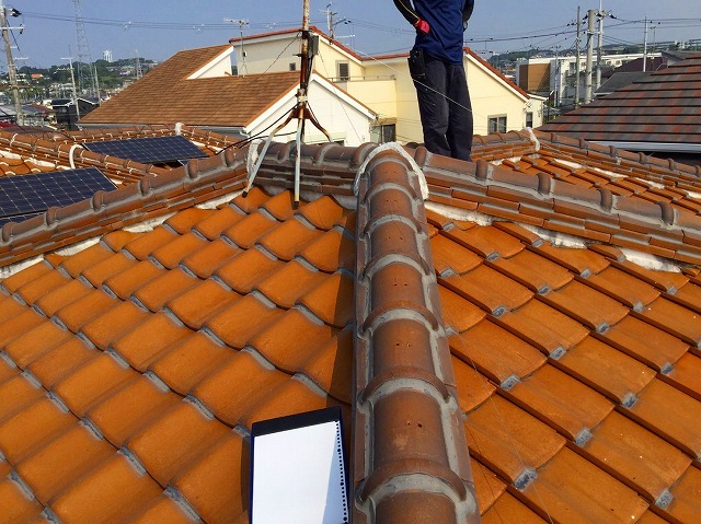 加西市　雨漏り修理　棟積み替え　棟の全景