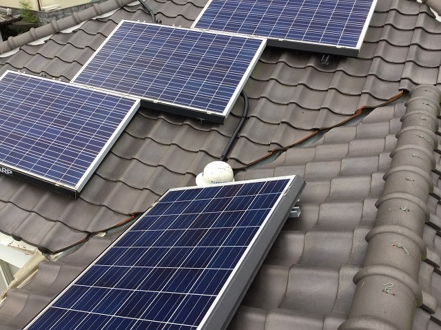 姫路市 雨漏り修理 谷板金交換 施工前全景2