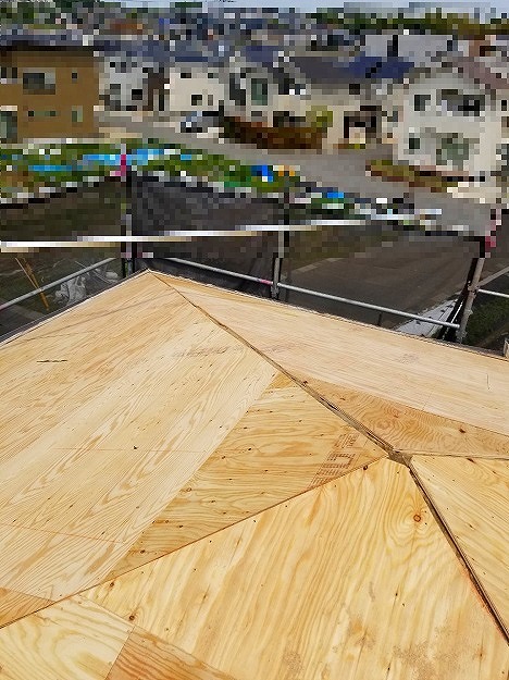 野地板の増し張り