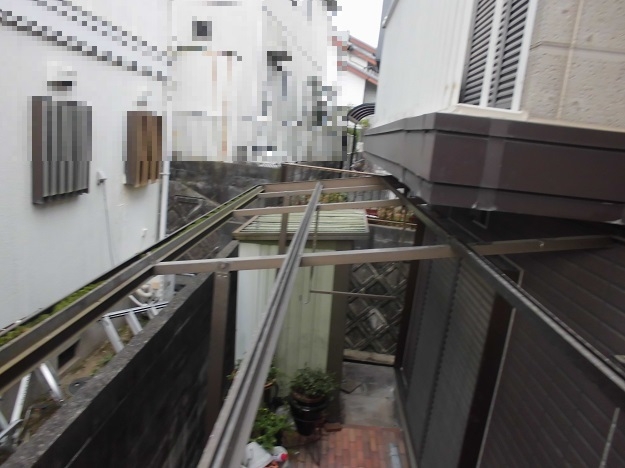 神戸市　波板工事　火災保険　施工前