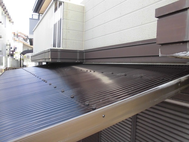 神戸市　波板工事　火災保険　取付