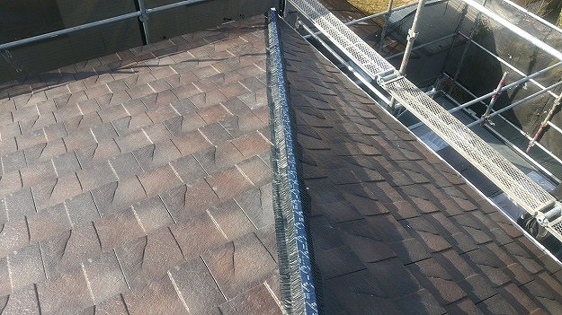 神戸市　施工事例　葺き替え工事　ROOGA鉄平（ストーンブラウン）施工完了