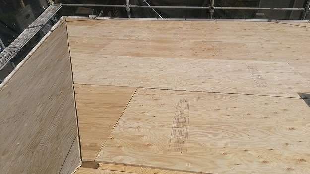 神戸市　施工事例　葺き替え工事　セメント瓦　野地板