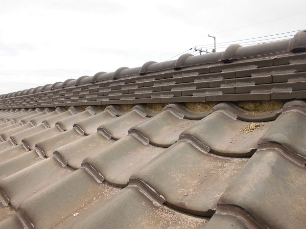 西脇市　漆喰　棟の漆喰詰め直し完了