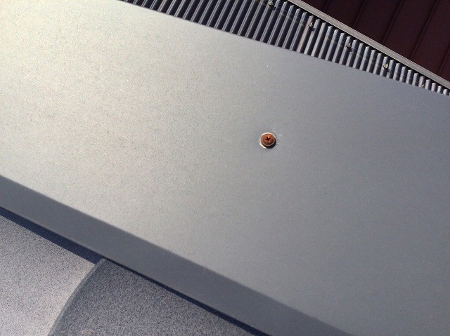 高砂市　ケラバ補修工事　釘