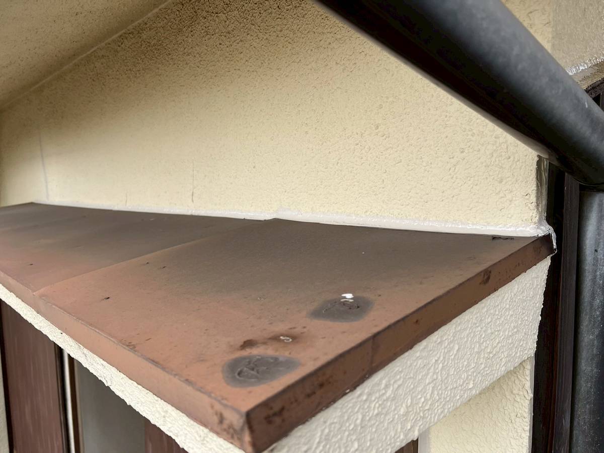 明石市　塗装前　シール工事　端部