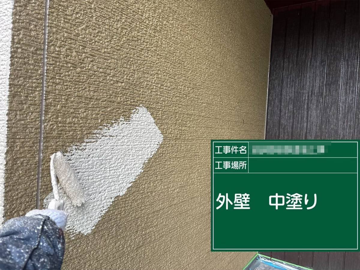加古郡稲美町　外壁塗装　中塗