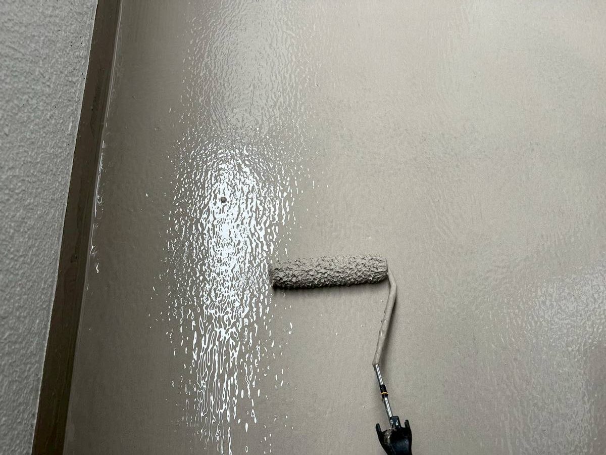 加古郡稲美町　ベランダ防水　中塗2