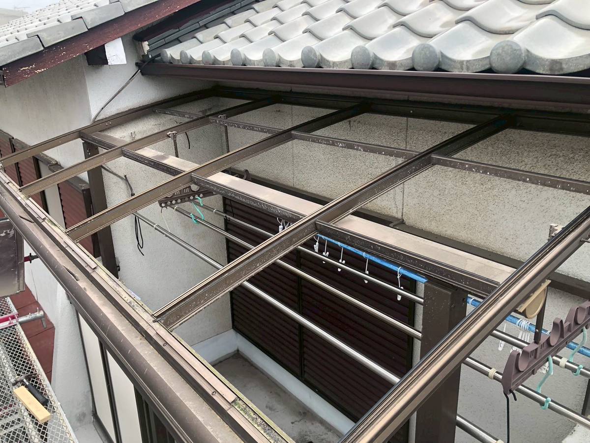 加古郡稲美町　雹災害　ベランダ　交換