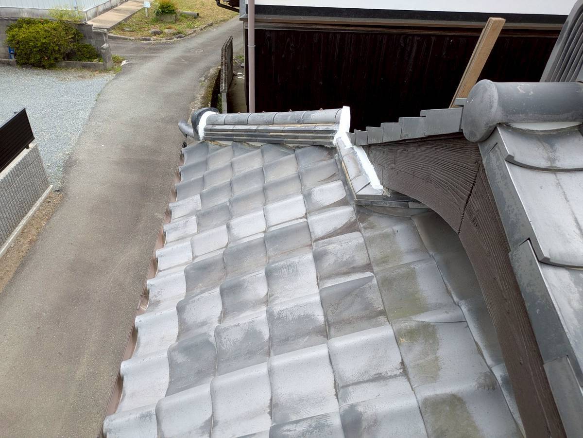 加古川市　入母屋壁際　完了