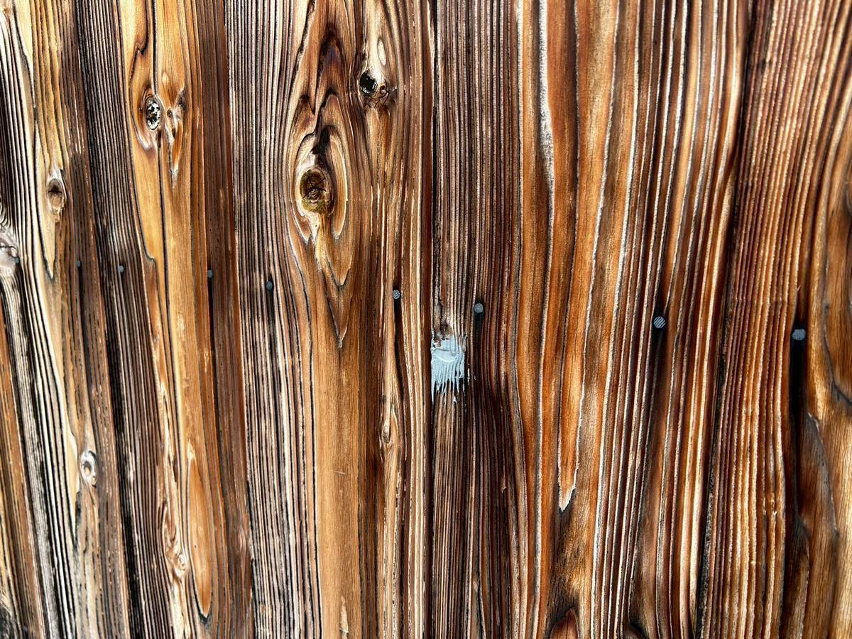 タッチアップ後の焼き板