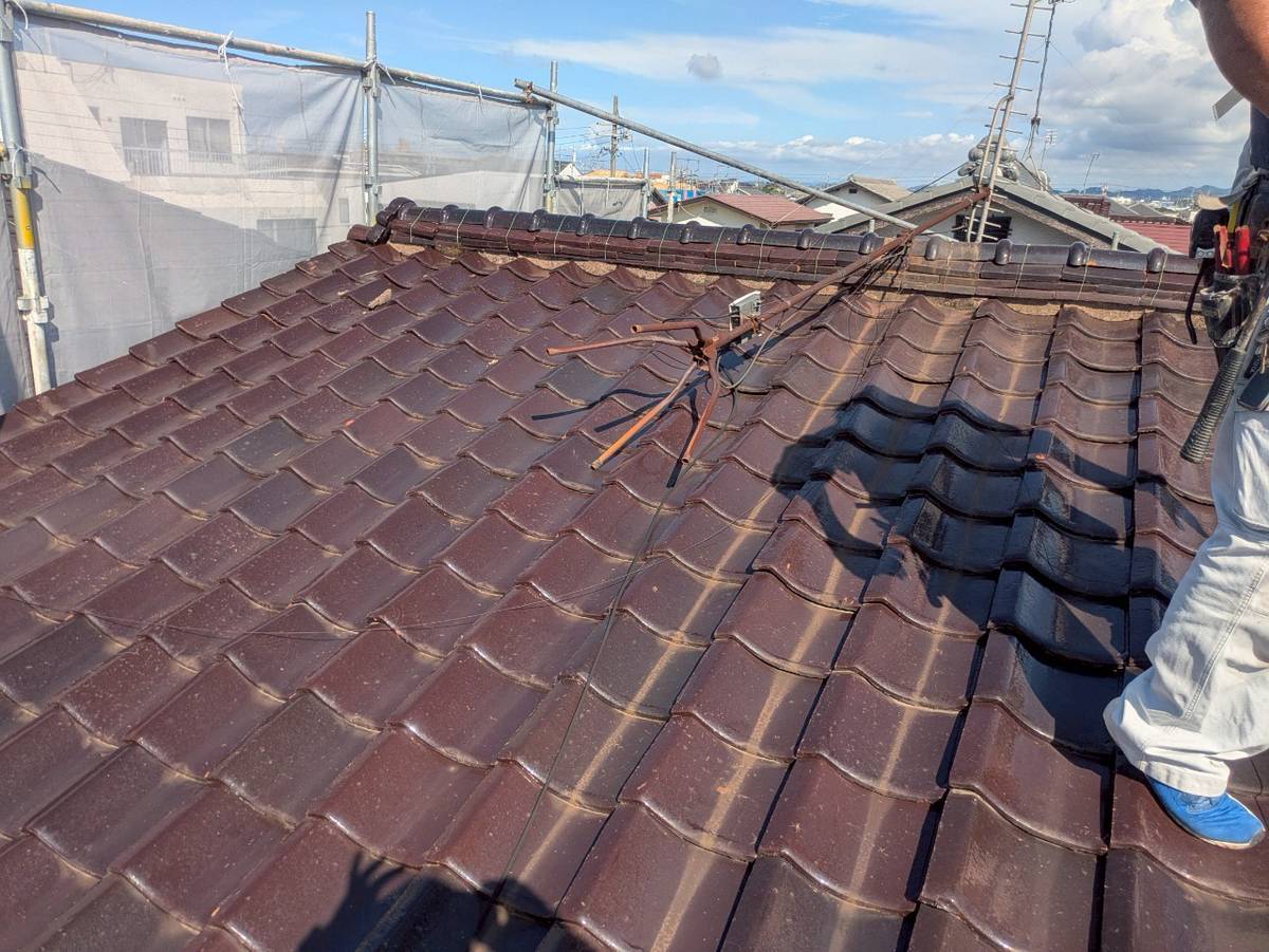 瓦の一部のずれ