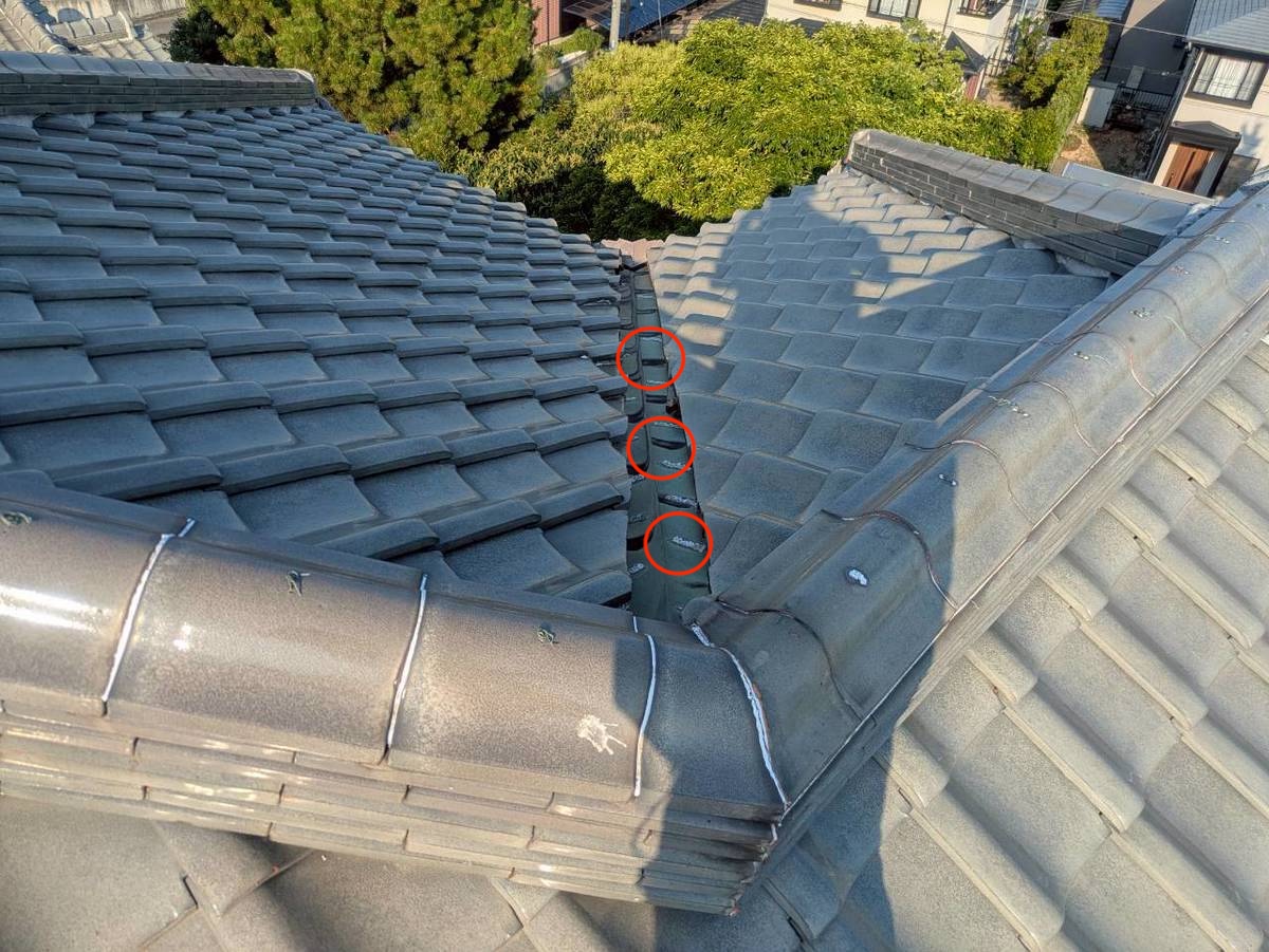 加古川市　谷板金　防水テープ