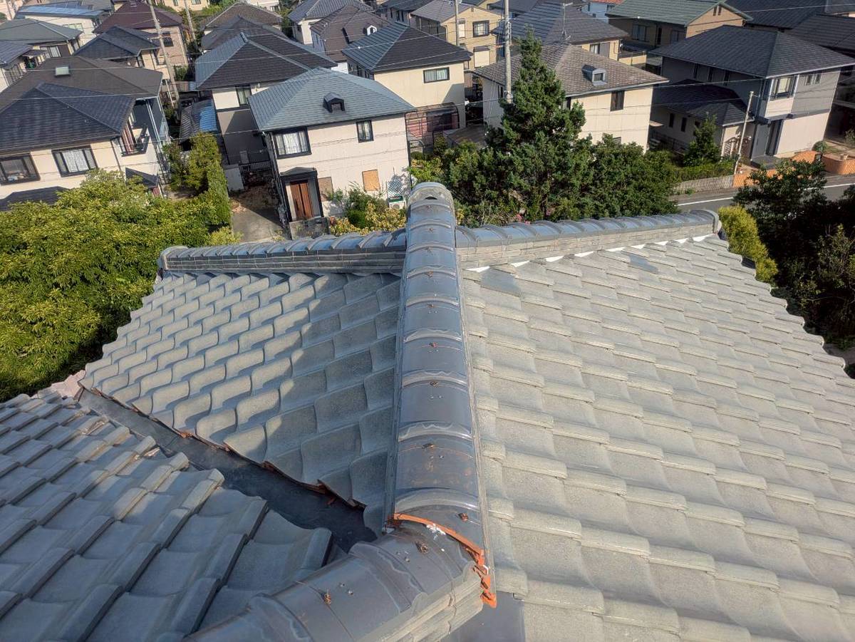 加古川市　雨漏り修理　モルロックで土台成形