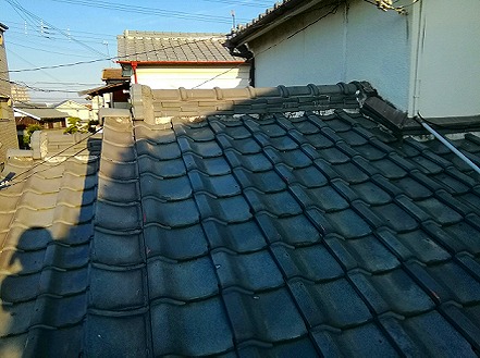加古川市にて雨漏り修理を行った和瓦の屋根