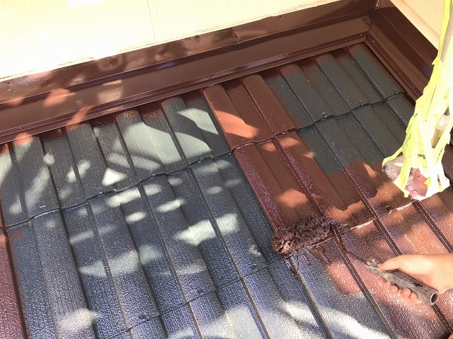 屋根上塗り塗装にて綺麗に