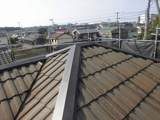 綺麗に交換が完了した棟包板金