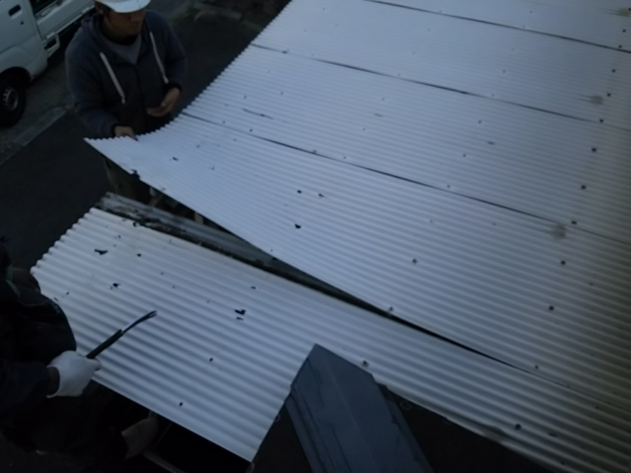 波板捲り・撤去