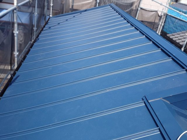 葺き替え後の立平屋根