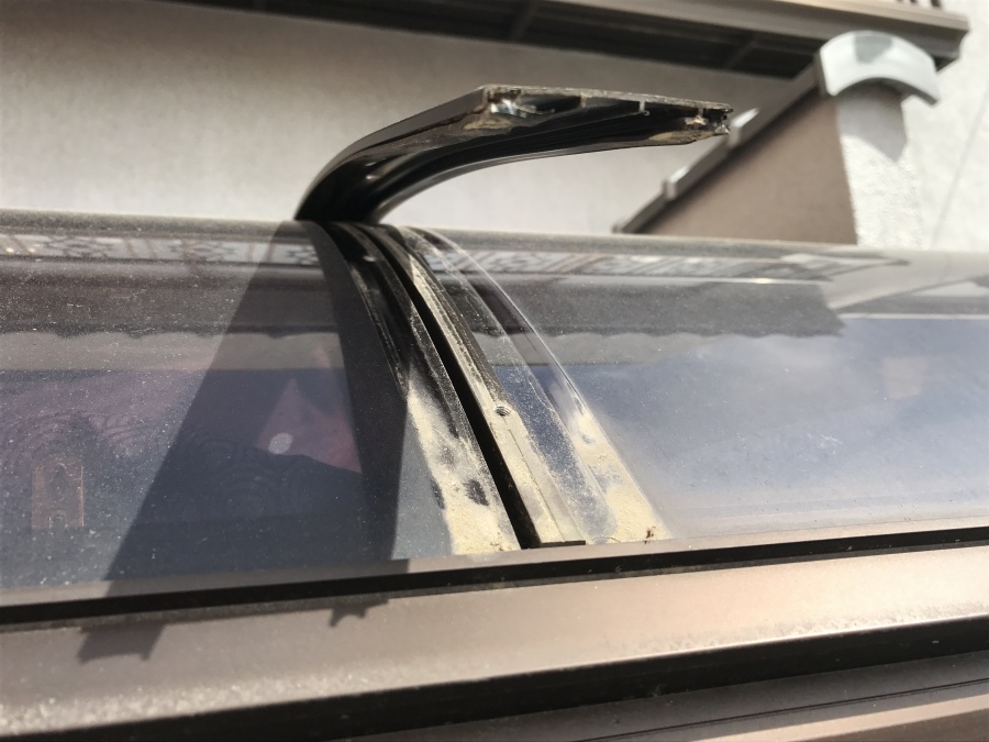 既存テラス屋根の撤去