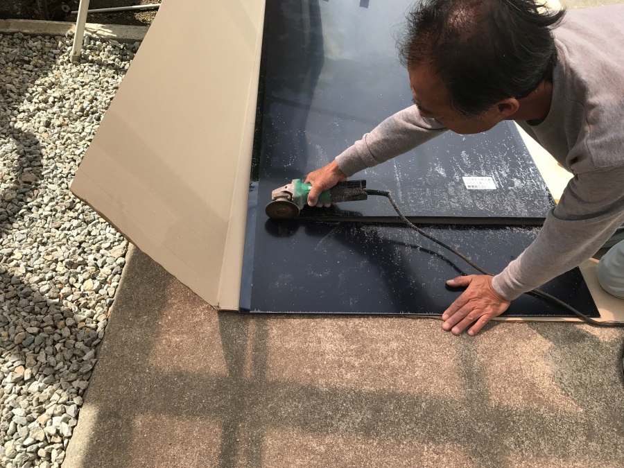 既存のテラスのサイズに加工いたします！