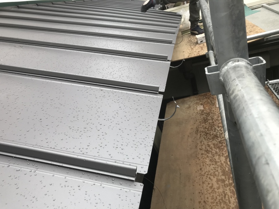 立平を敷き込みました。