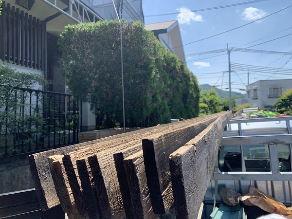 撤去した棟下地の貫板