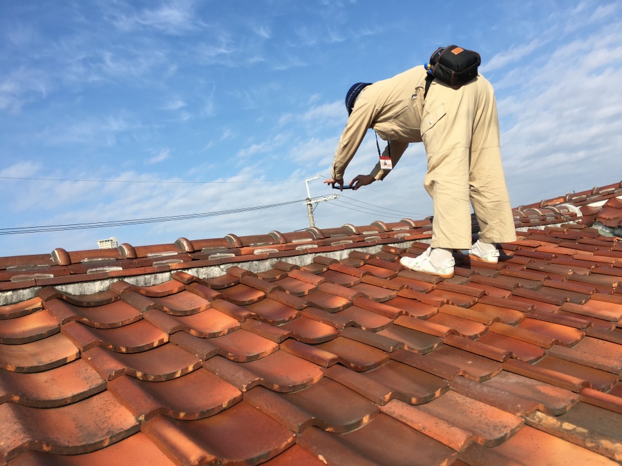 雨漏り調査中(屋根)