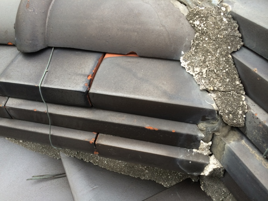 棟取り合い周り漆喰の劣化