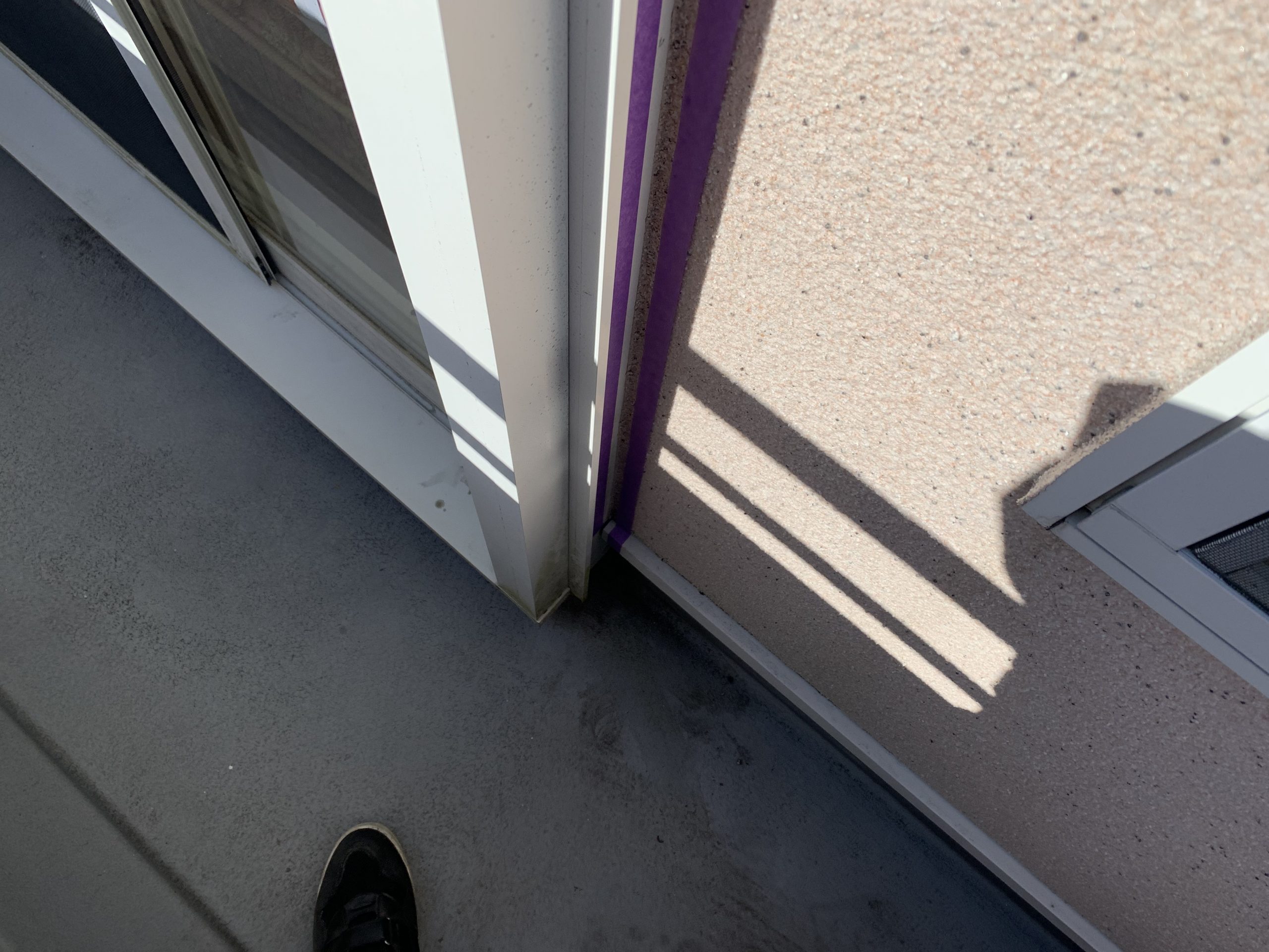 サッシ廻りシール工事