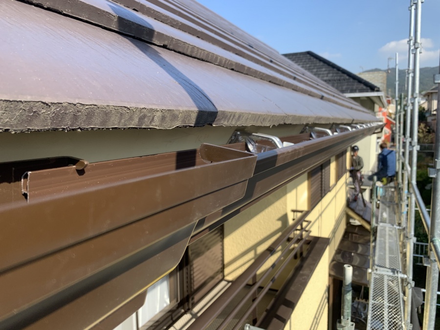 雨樋の脱落　pc77取付