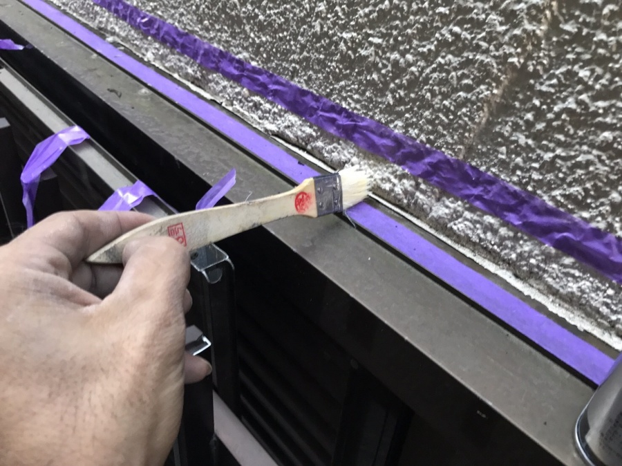 シーリング工事　プライマー